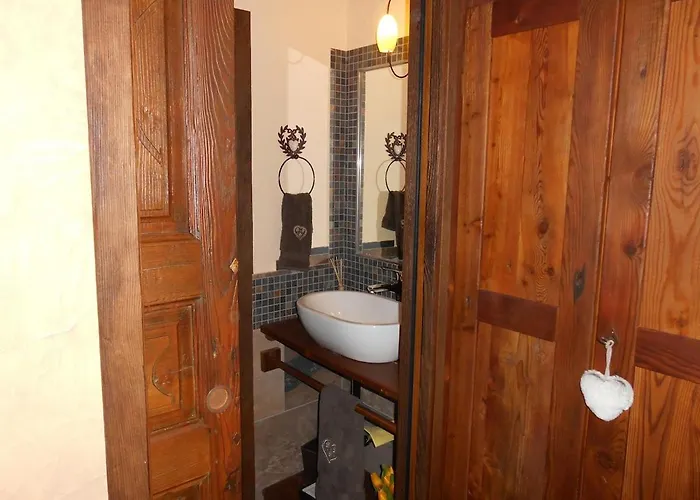 別荘 Ai Piedi Del Monte Bianco ラ・サル